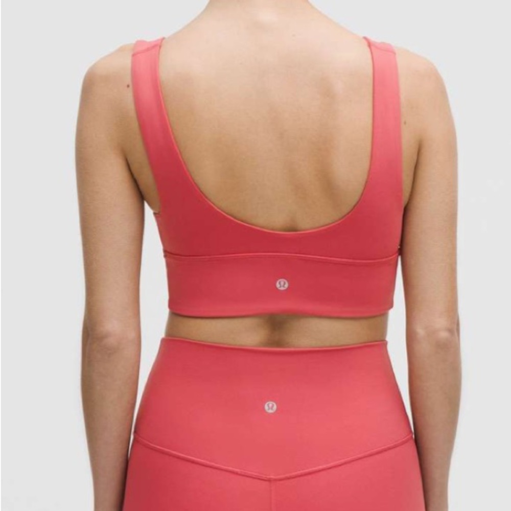 NWT Lululemon Align V-Neck Bra, Desert Red, Size 10 - Picture 2 of 7